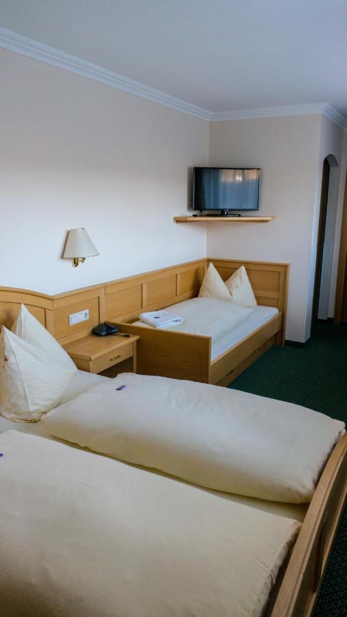 Pension Ebnerwirt Эбен  Экстерьер фото