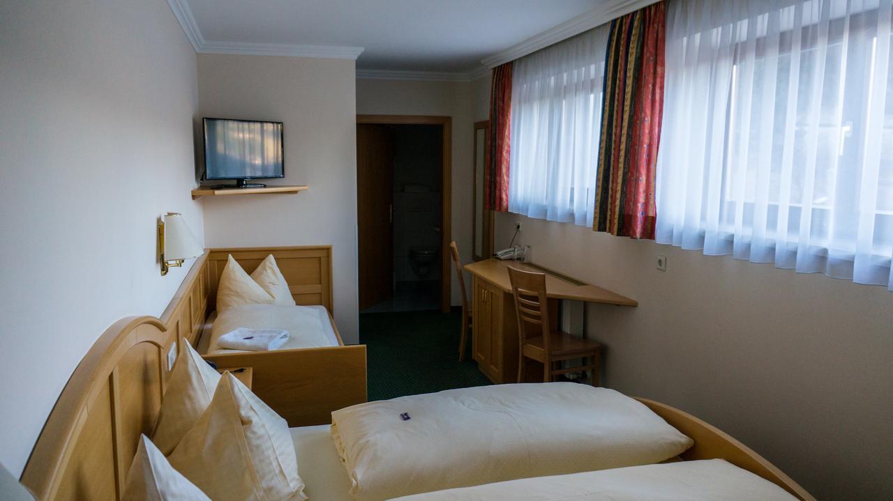 Pension Ebnerwirt Эбен  Экстерьер фото